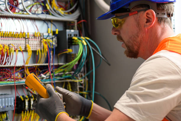Best Licensed Electrician  in Bay St Louis, MS